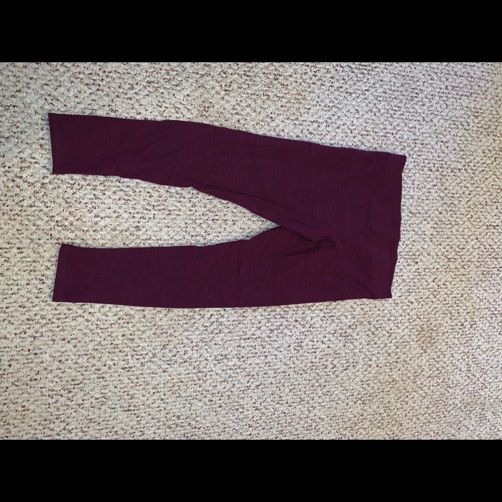 burgundy printed leggings